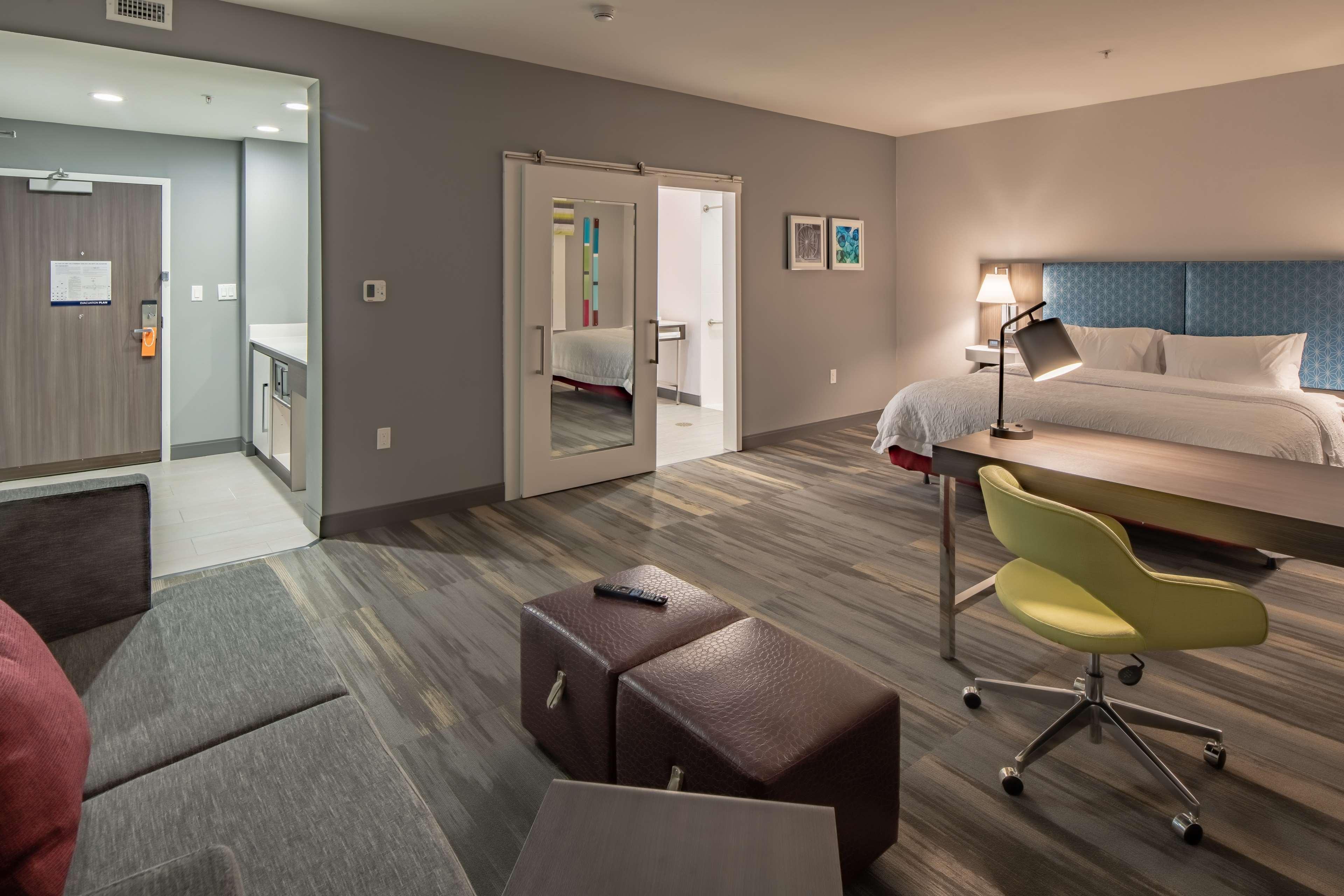 Hampton Inn & Suites Dallas/Plano Central Buitenkant foto