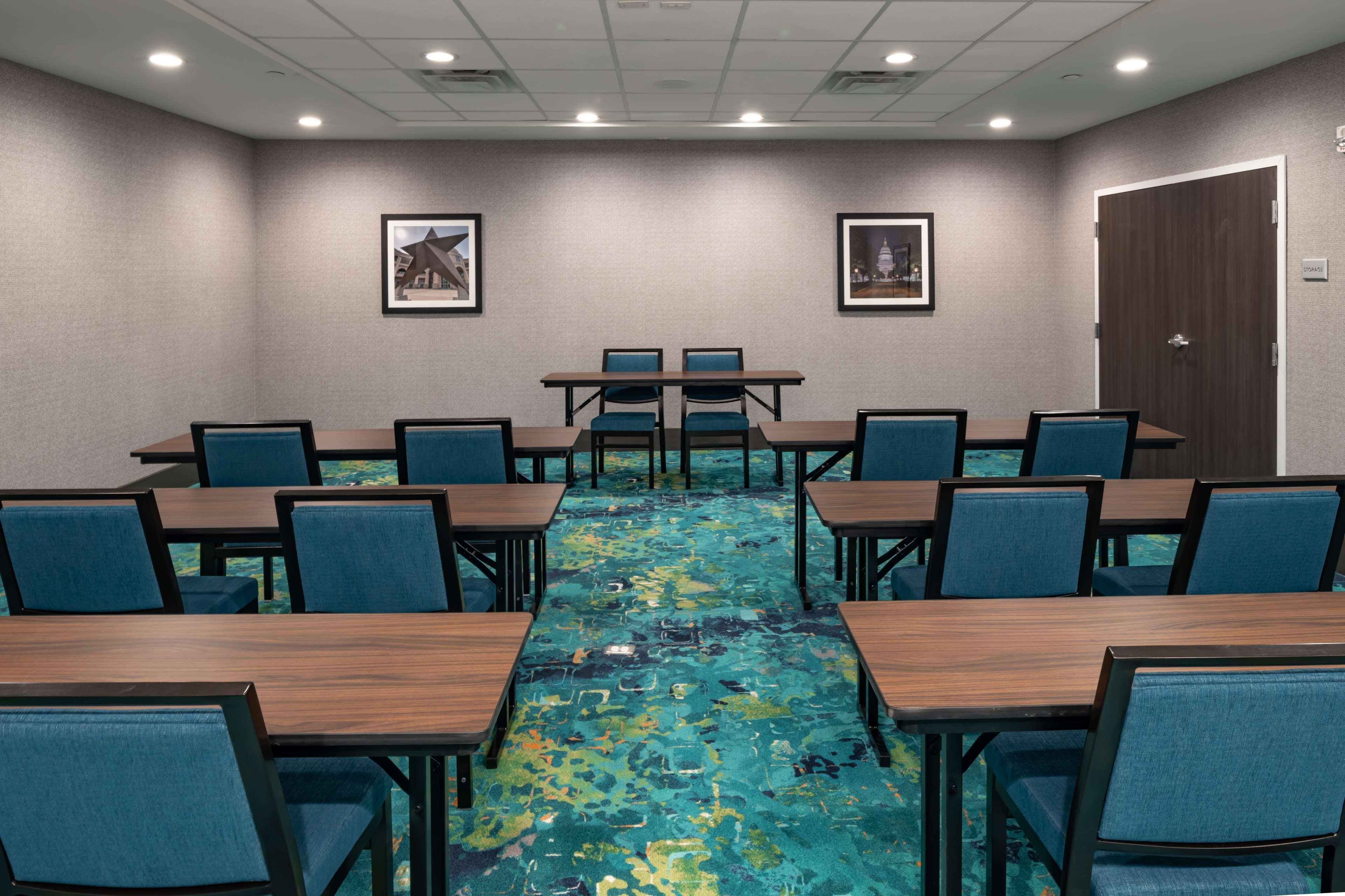 Hampton Inn & Suites Dallas/Plano Central Buitenkant foto