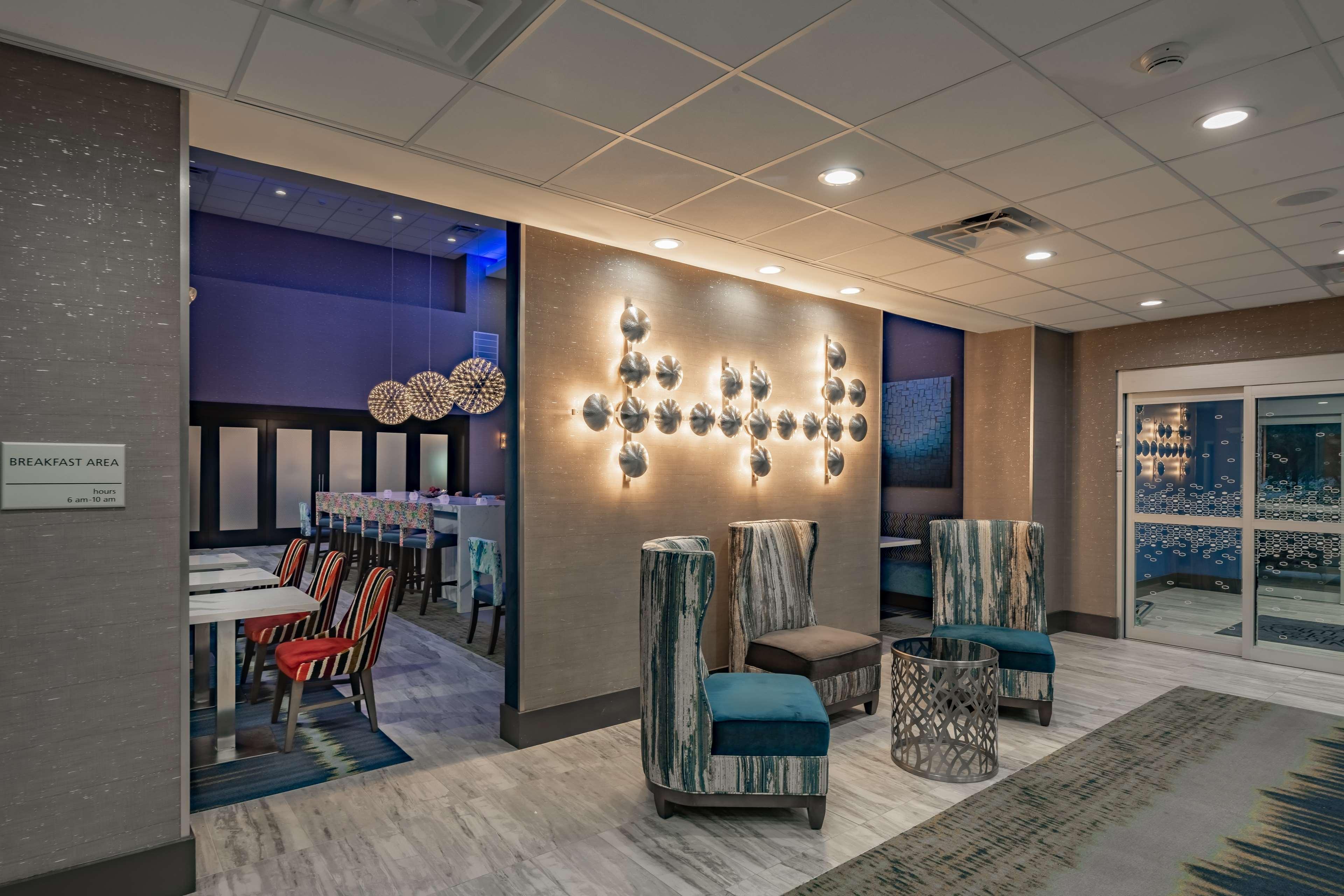 Hampton Inn & Suites Dallas/Plano Central Buitenkant foto