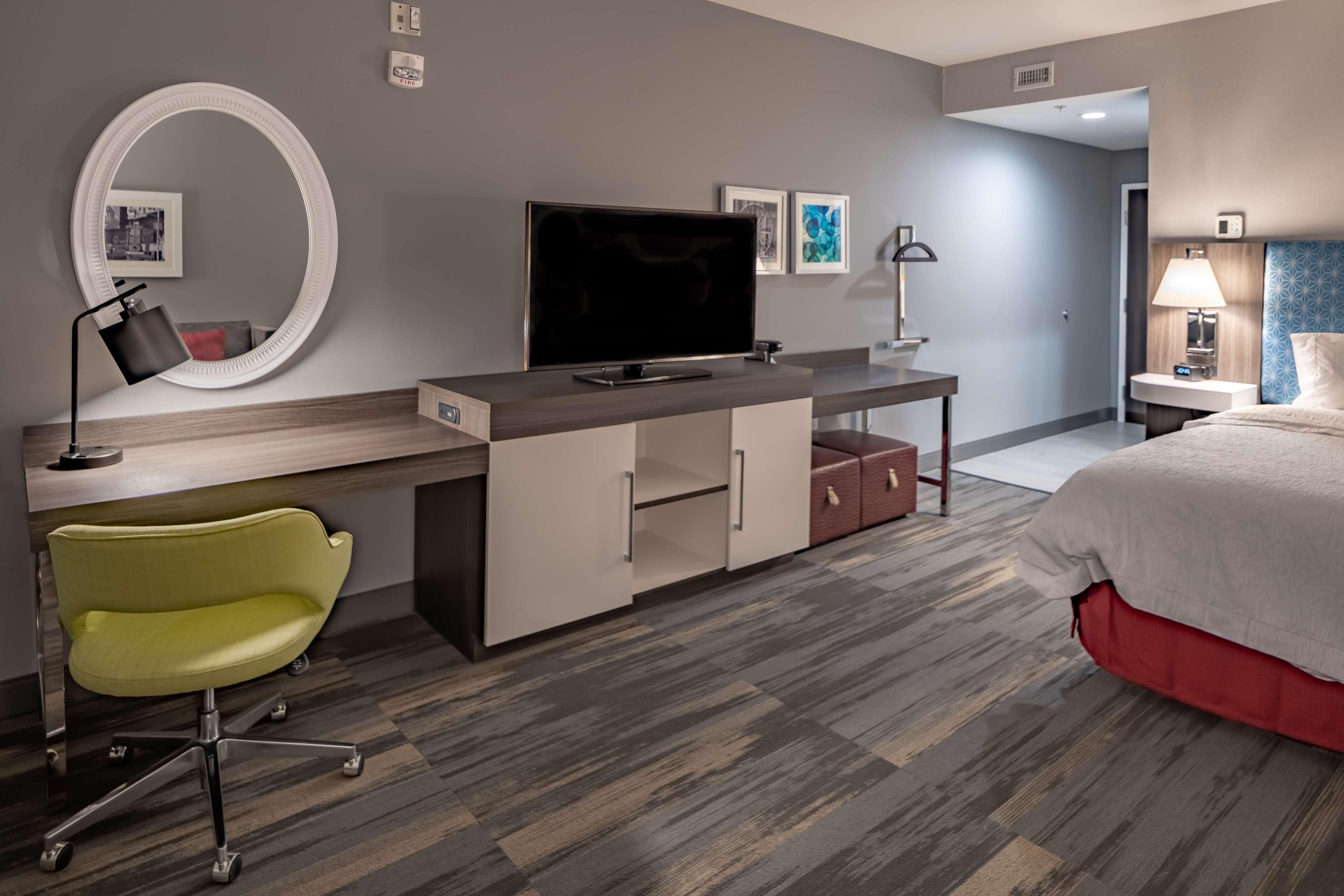 Hampton Inn & Suites Dallas/Plano Central Buitenkant foto