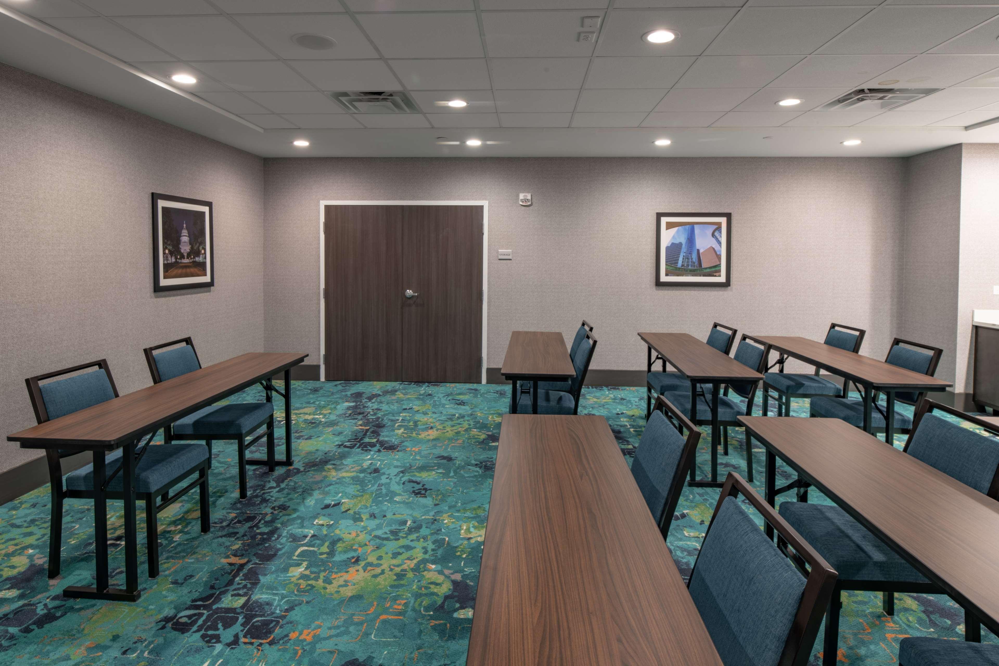 Hampton Inn & Suites Dallas/Plano Central Buitenkant foto