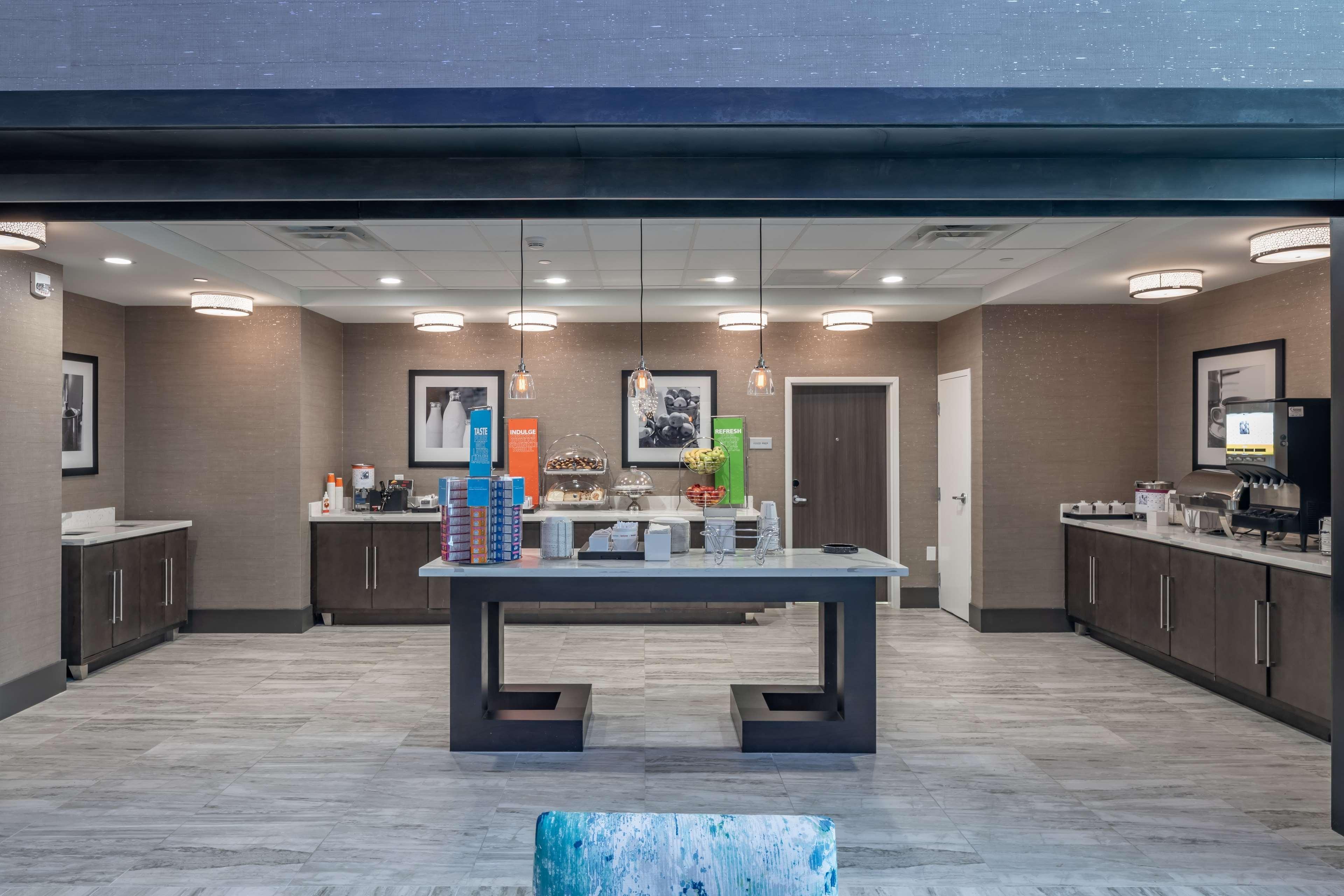 Hampton Inn & Suites Dallas/Plano Central Buitenkant foto