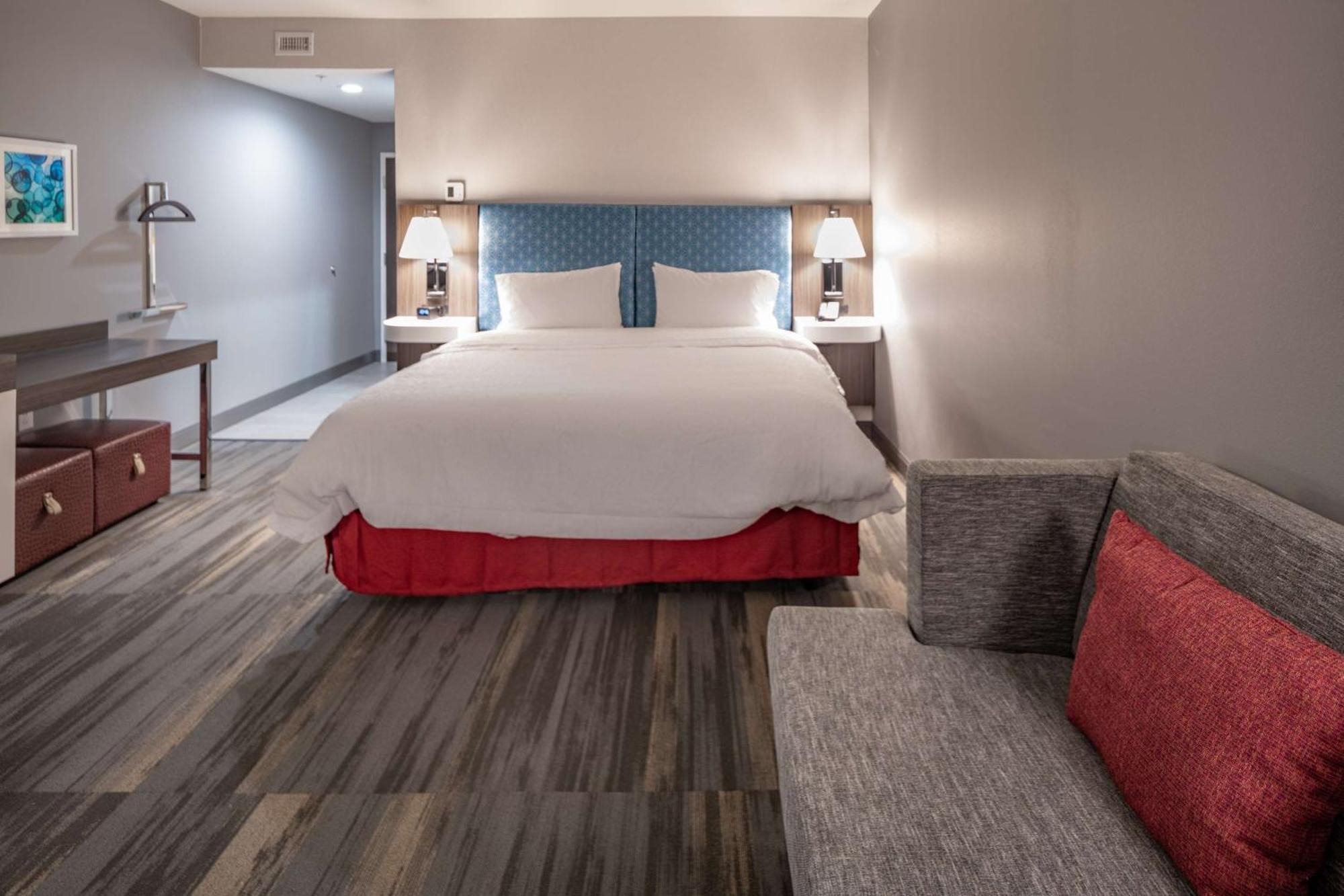 Hampton Inn & Suites Dallas/Plano Central Buitenkant foto