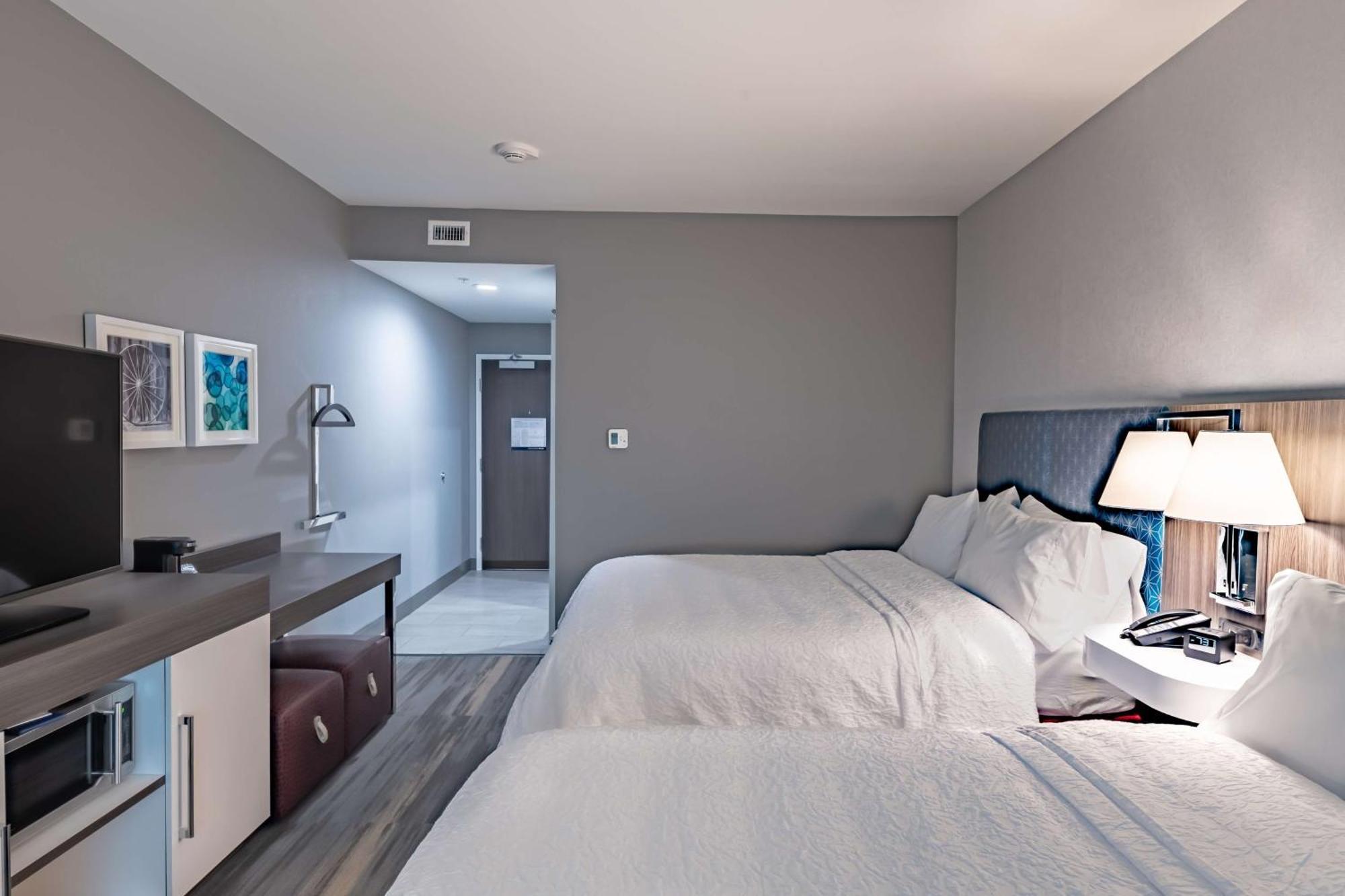 Hampton Inn & Suites Dallas/Plano Central Buitenkant foto
