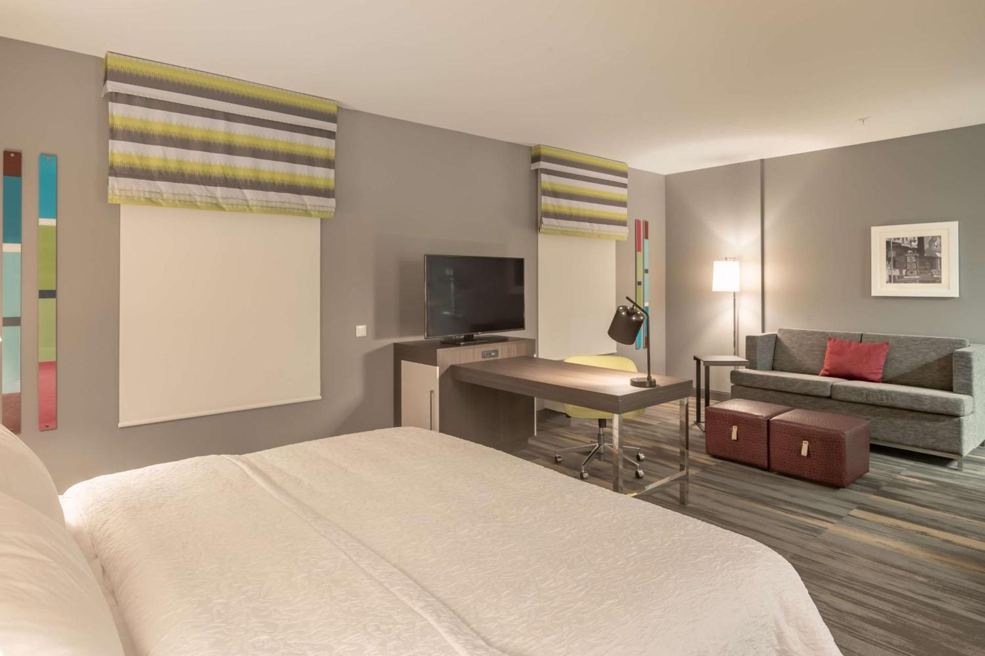 Hampton Inn & Suites Dallas/Plano Central Buitenkant foto